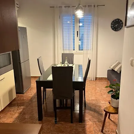 Bella With Terrace In Centre * Split