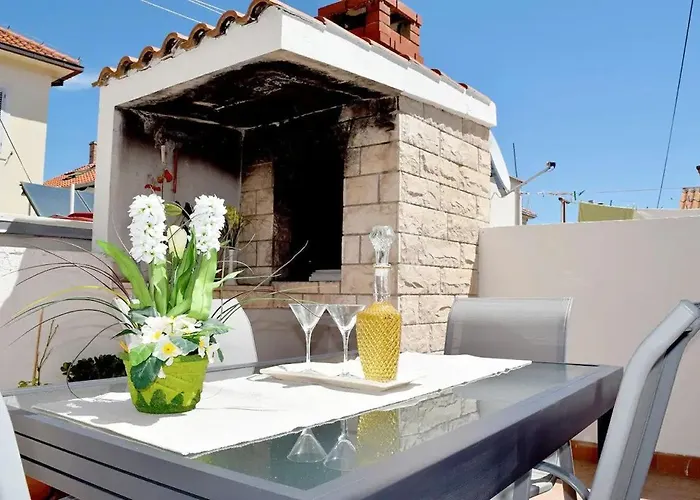 Apartamento Bella With Terrace In Centre Split